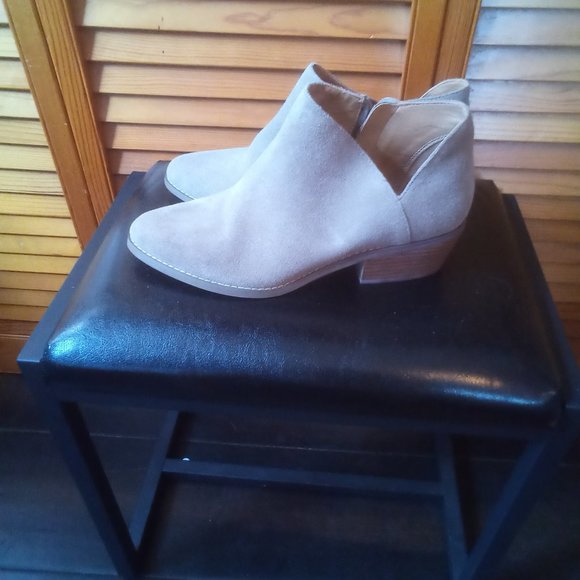 Booties - Picture 2 of 6